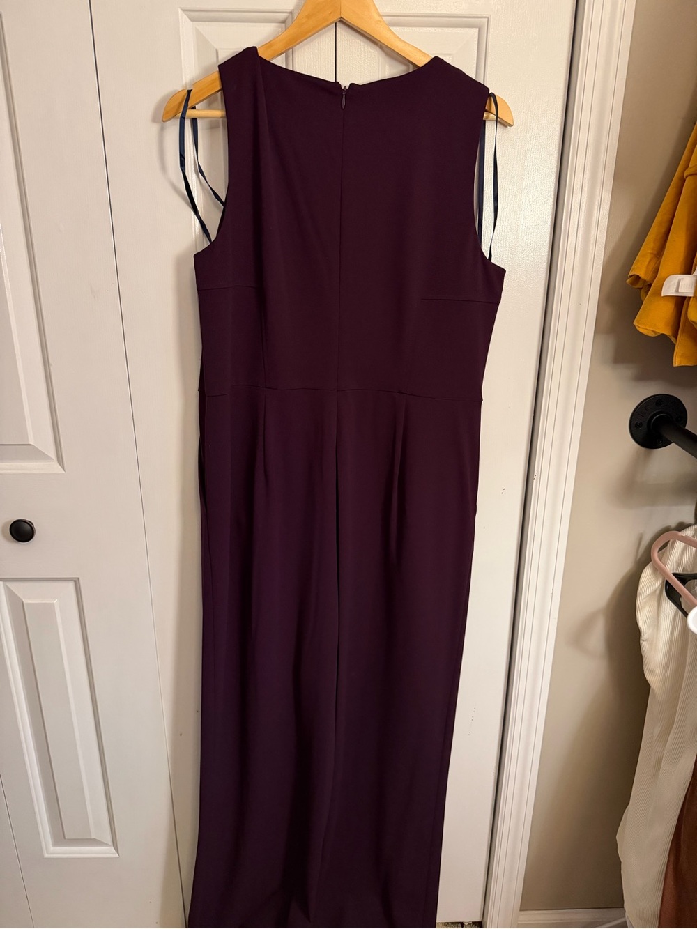 Tommy Hilfiger Keyhole Wide Leg Jumpsuit Deep Plum NWT Size 14 - Picture 8 of 9
